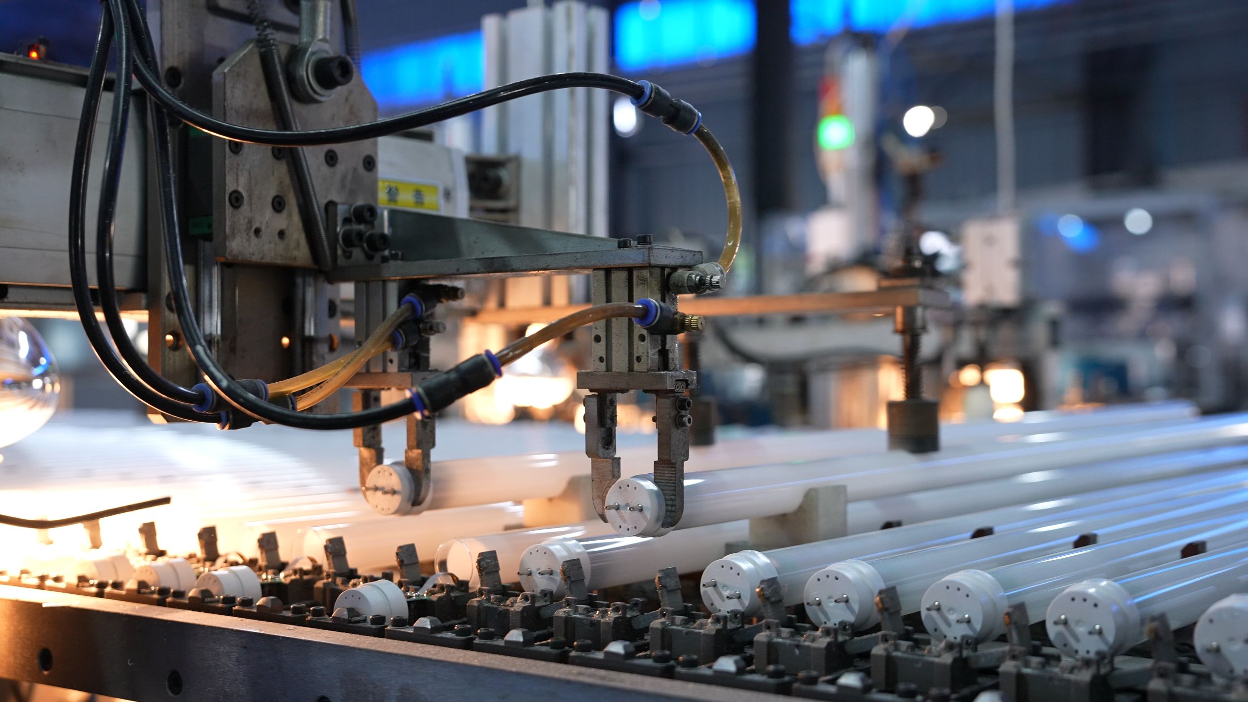 Version 63: Global Gateway to Smart Lighting