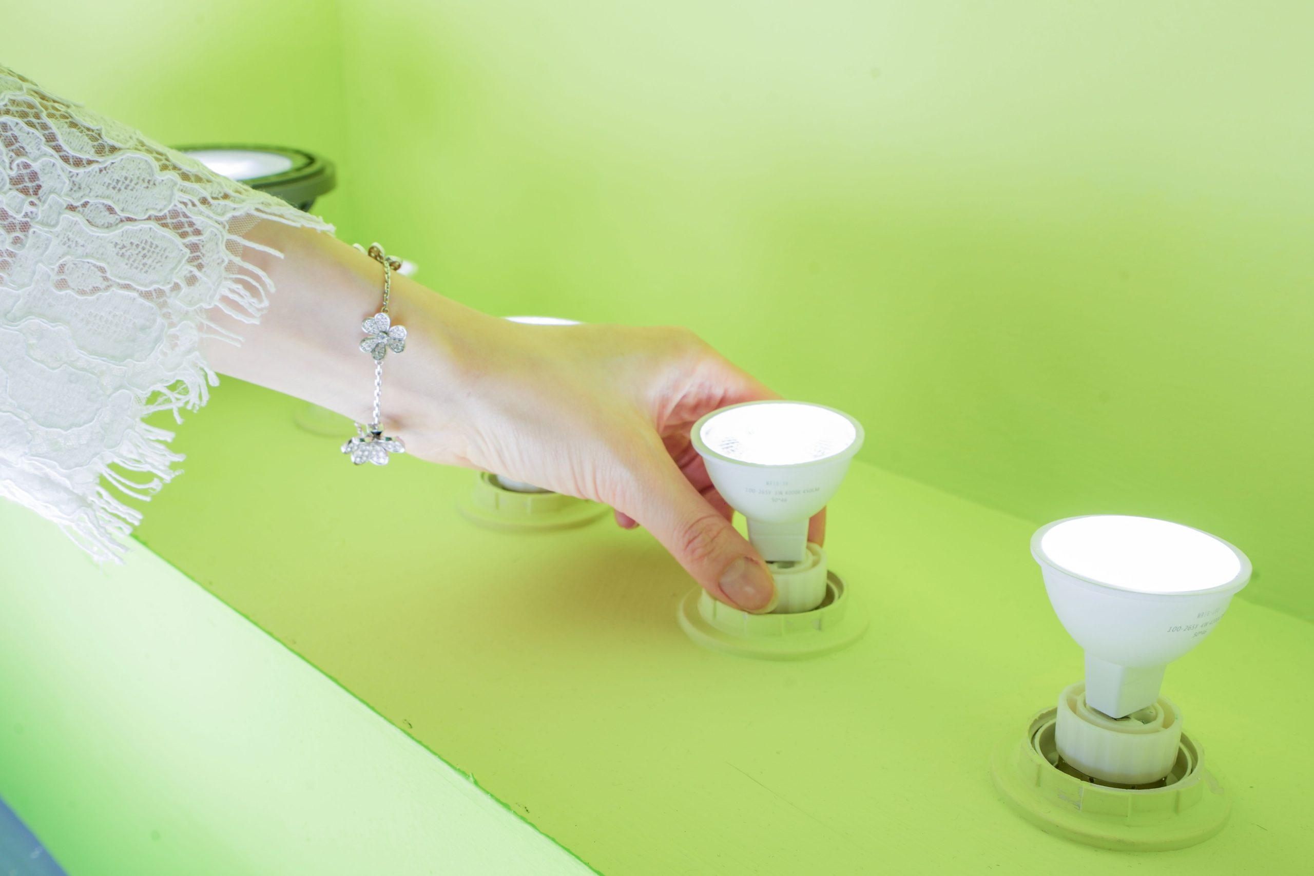 Article 27: Jiangxi Heli Lighting’s Human-Centric Lighting Products Gain Recognition at Hong Kong Fair