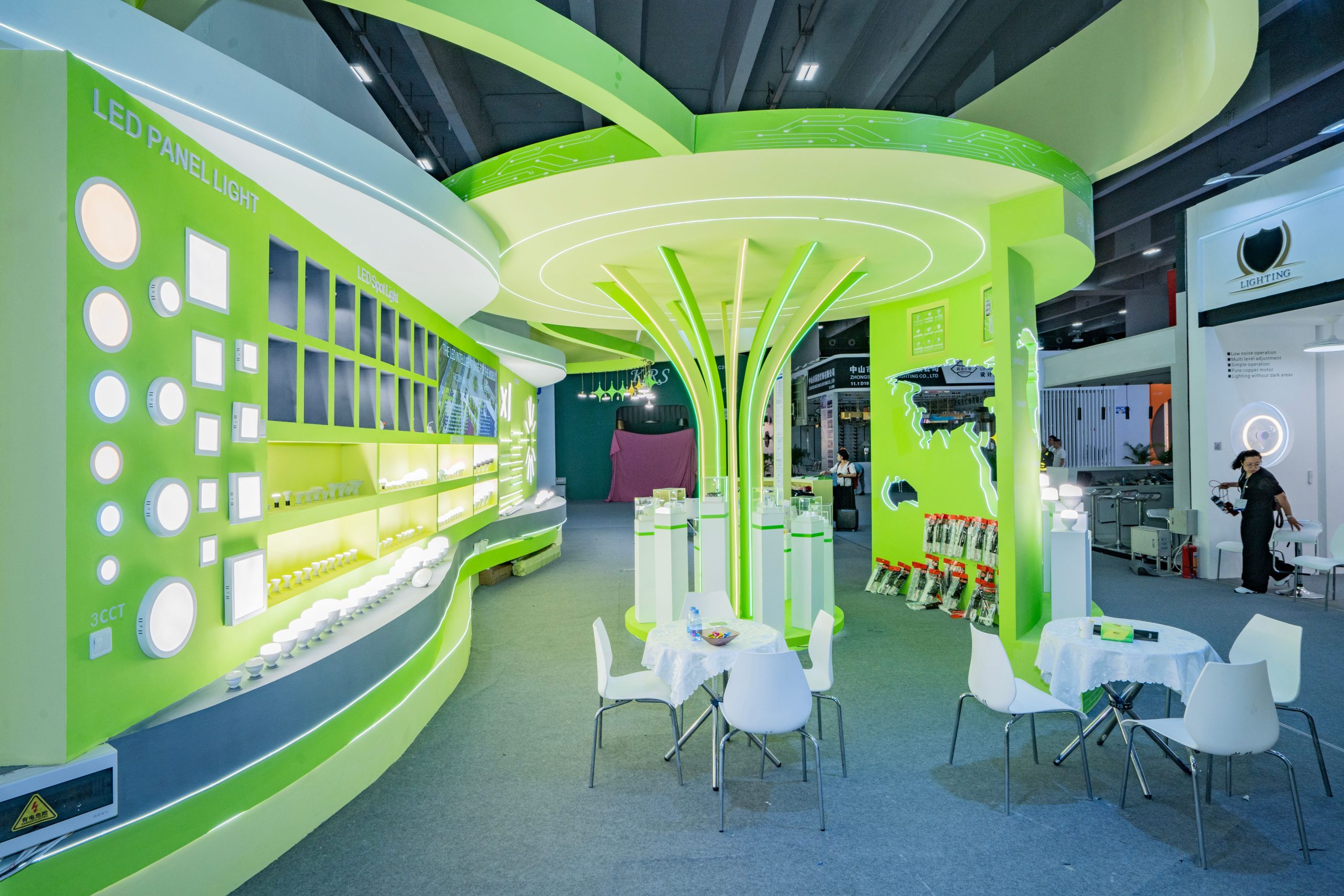 Connected Cities: Intelligent Street Lighting Paves the Way for Smart Infrastructure